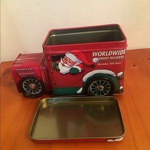 santa claus tin truck